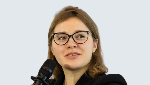 Холщева Арина